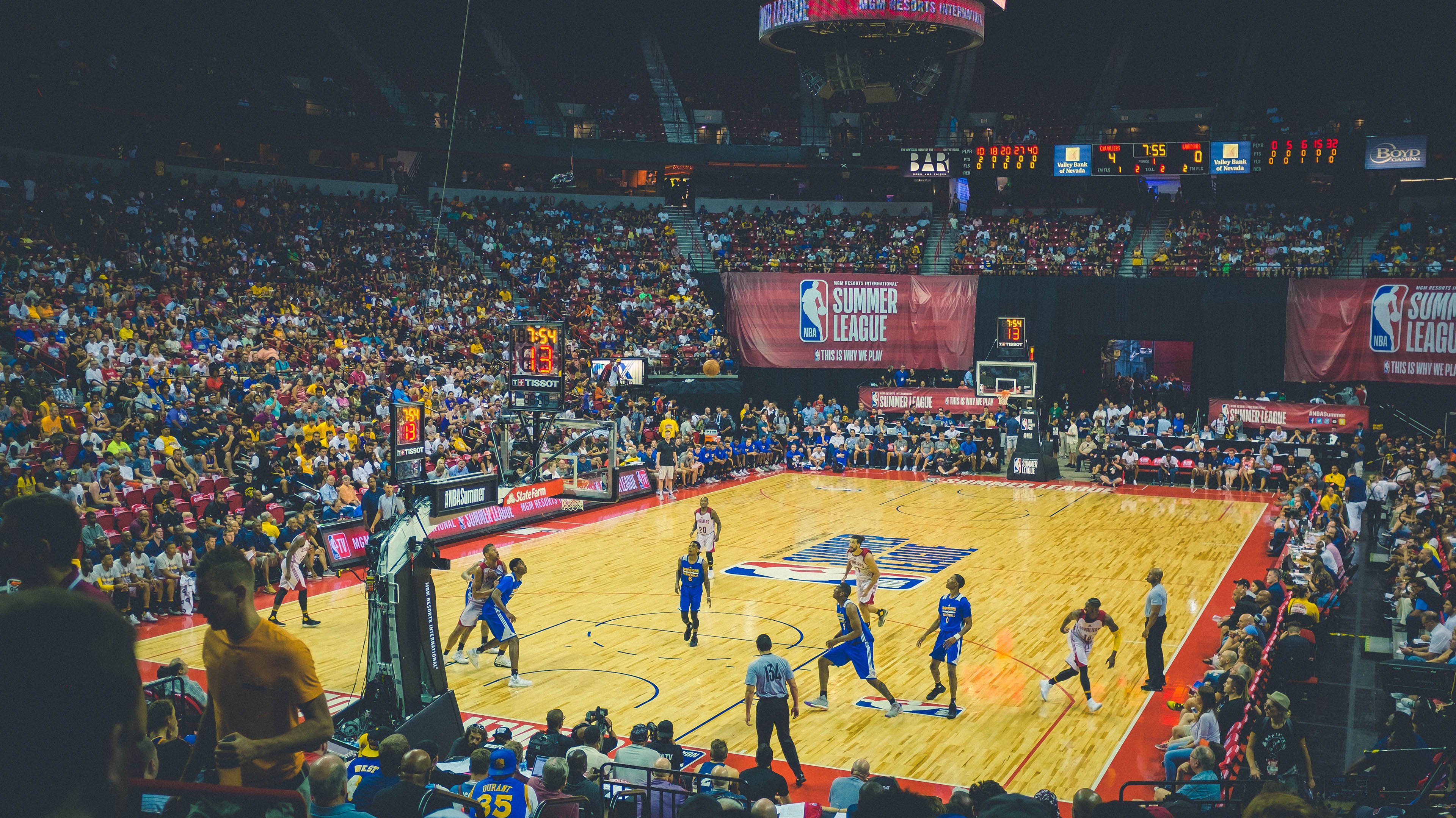 爱游戏注册入口-足篮大乱斗！尼斯官宣签约，那不勒斯调整名单备战NBA？塔图姆法国队神级表现看呆全场